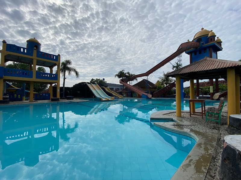 Menza Tirta in Kota Bandar Lampung