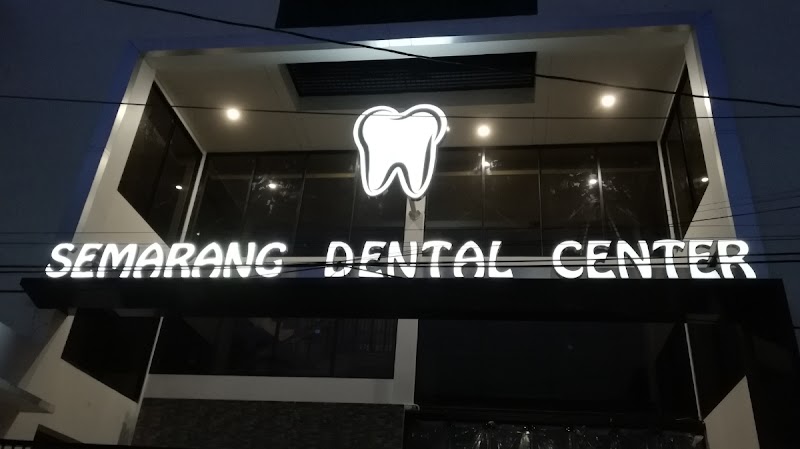 Semarang Dental Center in Semarang Timur