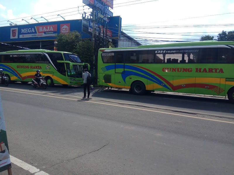 Agen Bus POMAD in Kota Bogor