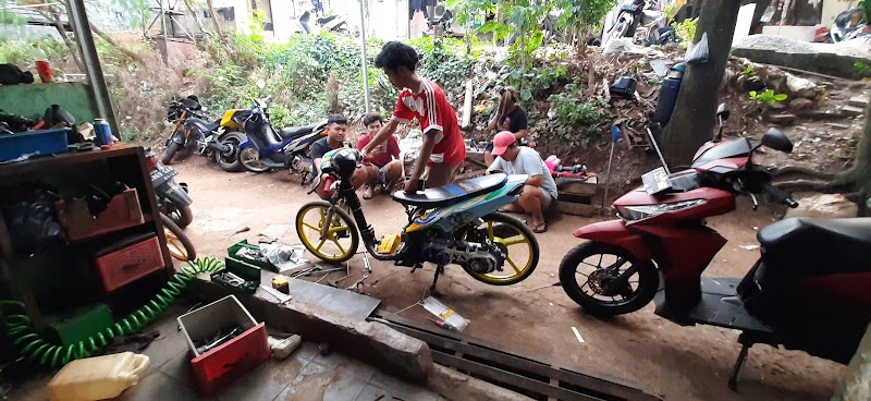 Bangun Siang 13 Motor in Kota Tangerang Selatan