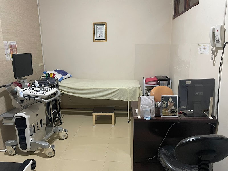 Klinik Utama Bunga Emas in Denpasar