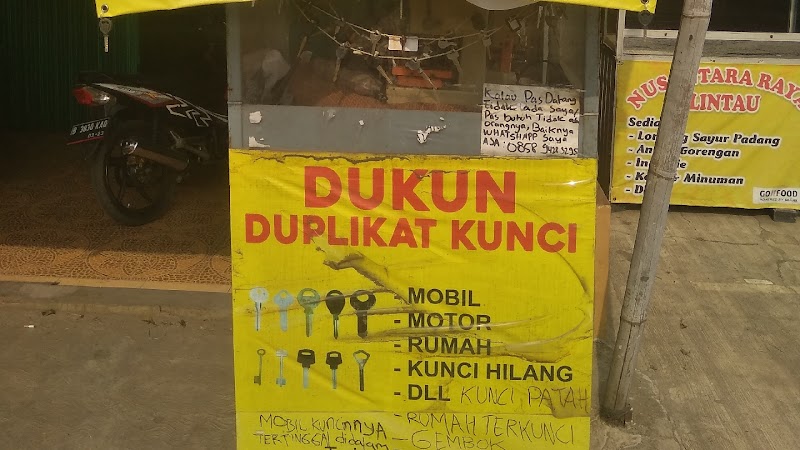 Semplock Duplicate Keys & Immobillizer in Muara Gembong